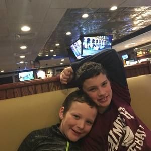 Meet your Posher, Leah